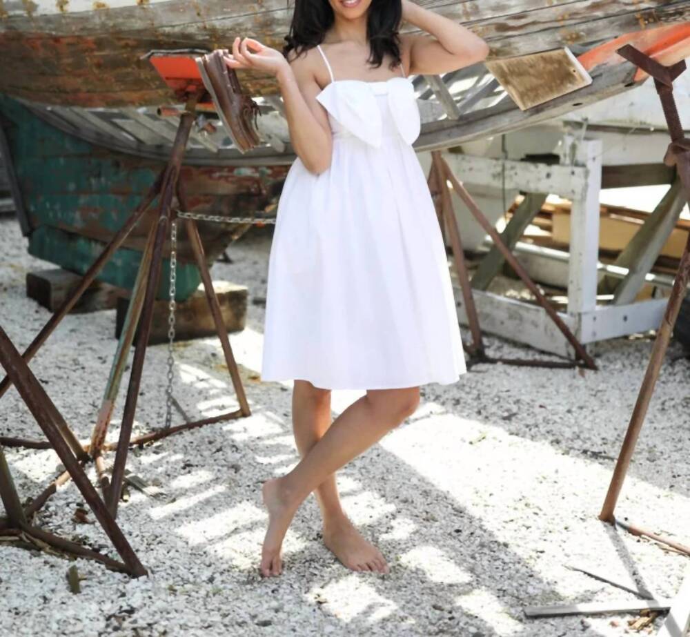 NEW NAVYBLEU women's amelia dress in white